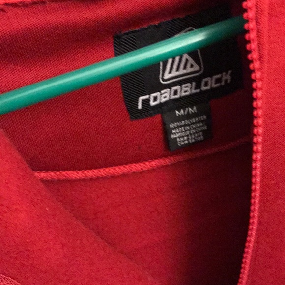 Red jacket - Picture 2 of 3